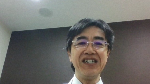 オンラインインタビューに答える国際医療福祉大の中尾教授