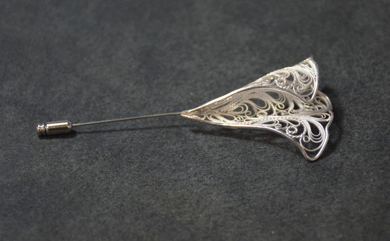 銀線細工の魅力知って 秋田の女性職人3人が工房併設店、20日にプレ