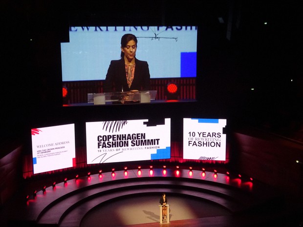「Copenhagen Fashion Summit」は、2009 年のCOP15(国連気候変動枠組み条約第15回締約国会議)を きっかけに、ファッションビジネスにおける持続可能性を話し合う場として発展。2日間にわたり78人のパネリスト、世界48か国から1300人以上もの参加者が集う=2019年5月、筆者撮影