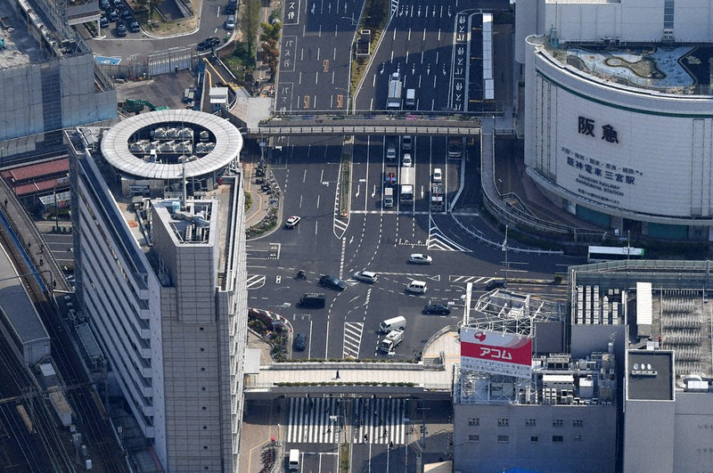 新型コロナ 地下鉄乗客数を可視化 神戸市 グラフを公開 ネットで外出自粛啓発 兵庫 毎日新聞