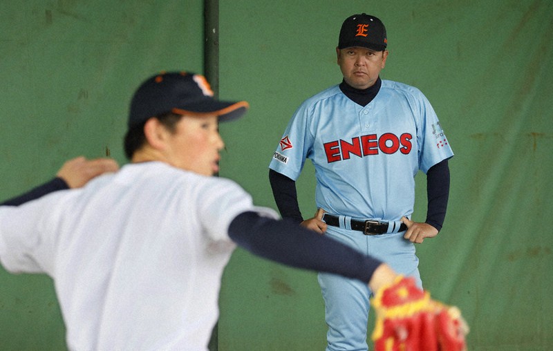 仕事の現場 社会人野球jx eneos監督 大久保秀昭さん 名門復活の重圧に奮い立つ 毎日新聞