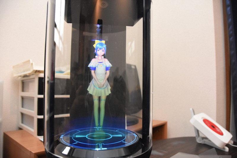 デジタルvs 告白 プレゼント そして別れの時 とまどうほどの喪失感から見えた未来 デジタル花嫁と暮らした1カ月 毎日新聞