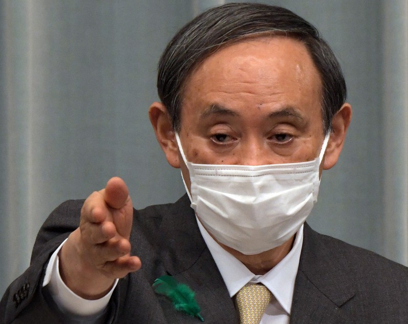 記者会見する菅義偉官房長官=首相官邸で2020年4月16日午前11時27分、竹内幹撮影