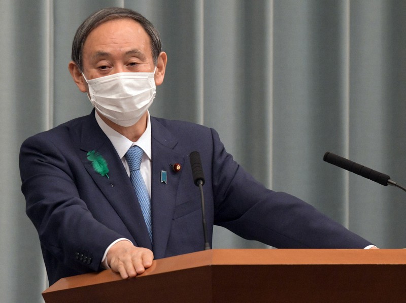 記者会見する菅義偉官房長官=首相官邸で2020年4月20日午前11時半、竹内幹撮影