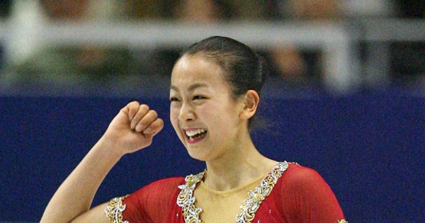 フィギュアスケート浅田真央　中野友加里 安藤美姫 高橋大輔 織田信成 サイン色紙 フィギュアスケート浅田真央 中野友加里 安藤美姫 高橋大輔 織田信成