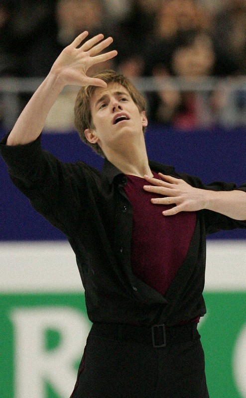 フィギュアスケート浅田真央　中野友加里 安藤美姫 高橋大輔 織田信成 サイン色紙 フィギュアスケート浅田真央 中野友加里 安藤美姫 高橋大輔 織田