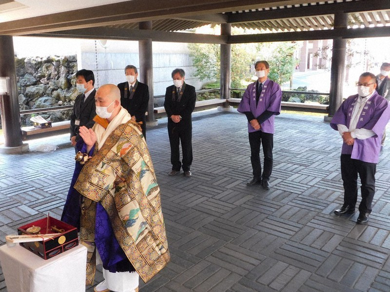 七つの外湯で湯祈禱 感染の終息願う 城崎温泉 兵庫 毎日新聞