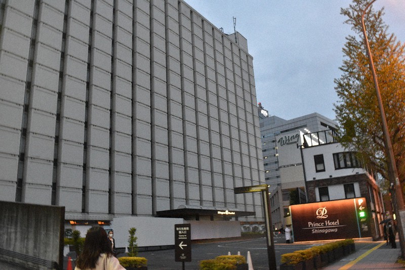 感染者を受け入れている品川プリンスホテルのイーストタワー=東京都港区で2020年4月16日午後6時7分、林田奈々撮影