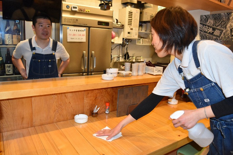 地震時より厳しい 新型コロナの打撃 熊本地震から立ち上がった店を襲う苦難 毎日新聞