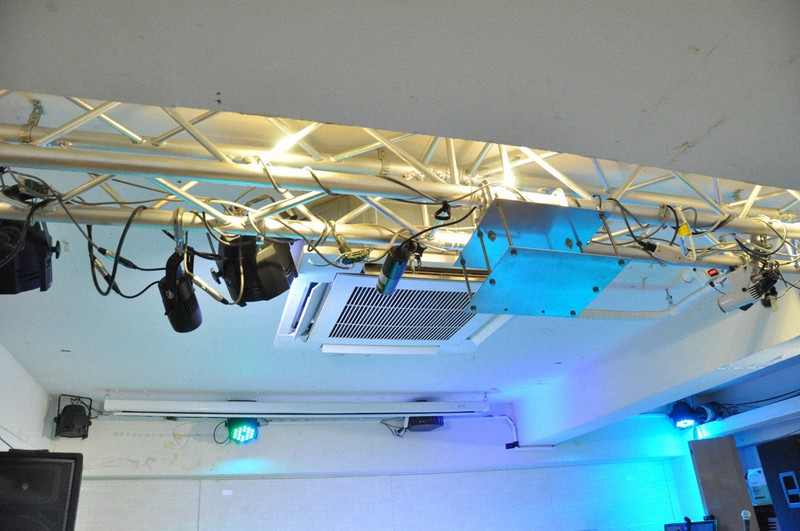 コロナショックの現場から 4月末に閉店したライブハウスの3年半 マネジャー 音楽は不要不急じゃない 毎日新聞