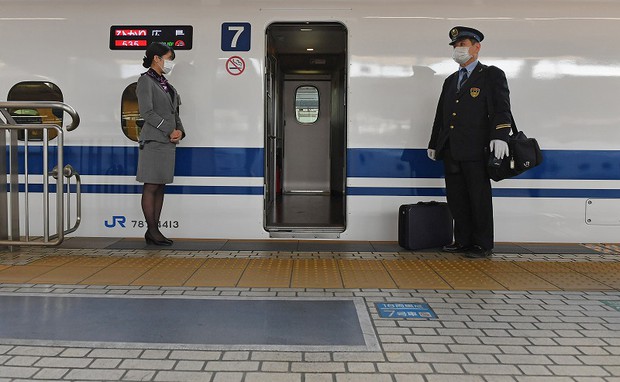 新幹線 ガラガラ