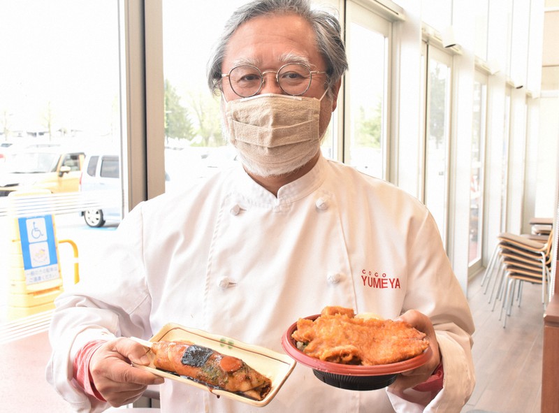 母子、父子家庭向けに無料の昼食提供を企画したCoCo夢やの工藤真一さん=山形市で2020年5月3日午後1時2分、日高七海撮影