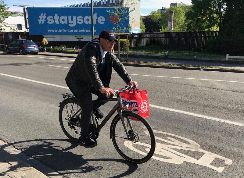 欧州では、公共交通の混雑を減らすため自転車の利用を促す都市が増えている=ブリュッセルで2020年5月5日午後5時31分、八田浩輔撮影