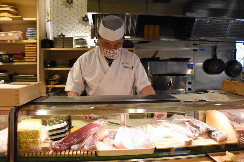 新型コロナ 飲食店営業再開 久々の忙しさに安堵 客足回復しない現状に不安も 静岡 毎日新聞