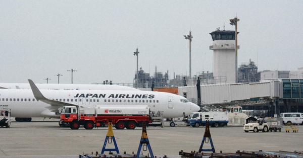 松山空港 ハブ化目指し 布石 １９年度 利用客数３００万人割る 新増設で機能拡充 愛媛 毎日新聞