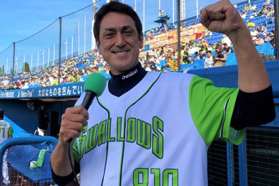 2008年からプロ野球・ヤクルトのスタジアムDJを務めているパトリック・ユウさん＝P’S　STADIUM提供