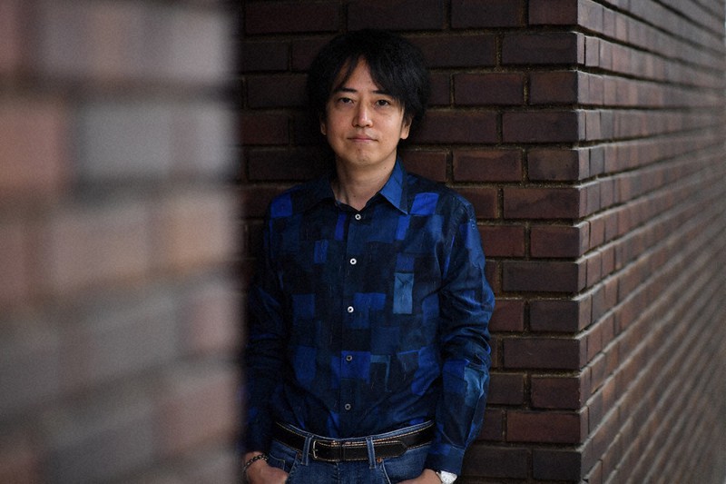 作家の中村文則さん=東京都千代田区で2020年1月23日、宮間俊樹撮影