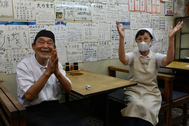 甲子園の勝負メシも グッズ店も 阪神園芸も待っていた 交流試合に歓喜 毎日新聞