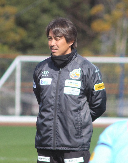 Umbro Varen Nagasaki ウィンドブレーカー 2023-24 V・ファーレン長崎