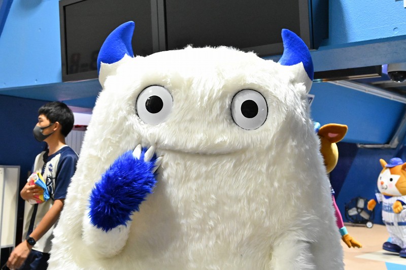 プロ野球 史上初の無観客で開幕 [写真特集33/27] | 毎日新聞