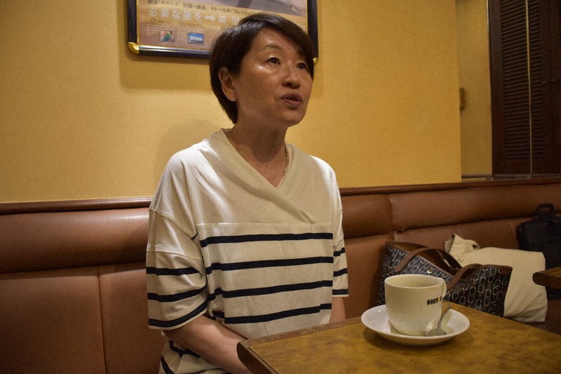 「一番怖いのは目に見えない差別」と語る在日コリアン3世の孔連順さん=東京都渋谷区で