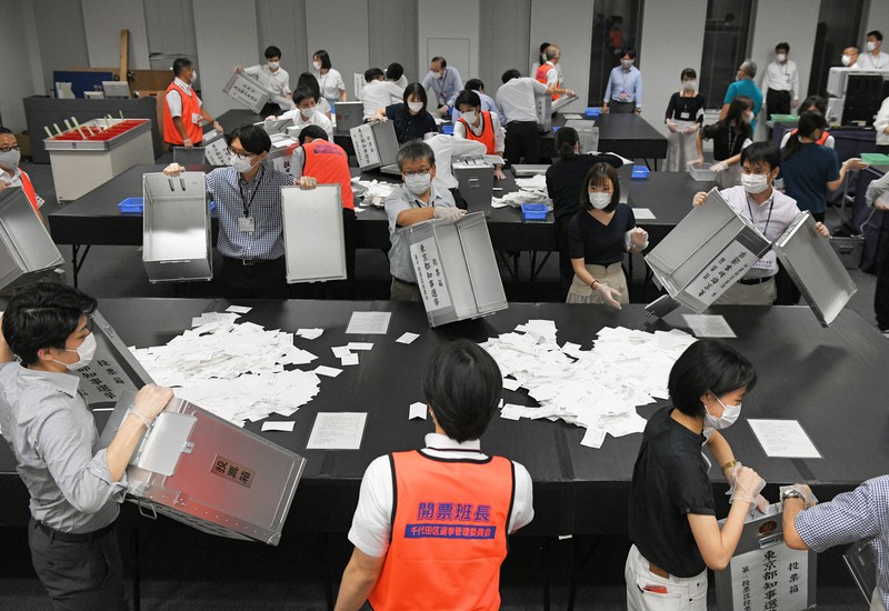 あなたの都知事選 開票はコロナで長引く 感染防止対策に追われる現場の事情 毎日新聞