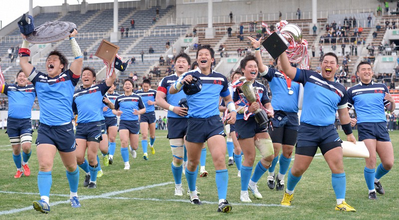 花園プレーバック：第93回：東海大仰星が群雄割拠の大会を制す | 毎日新聞
