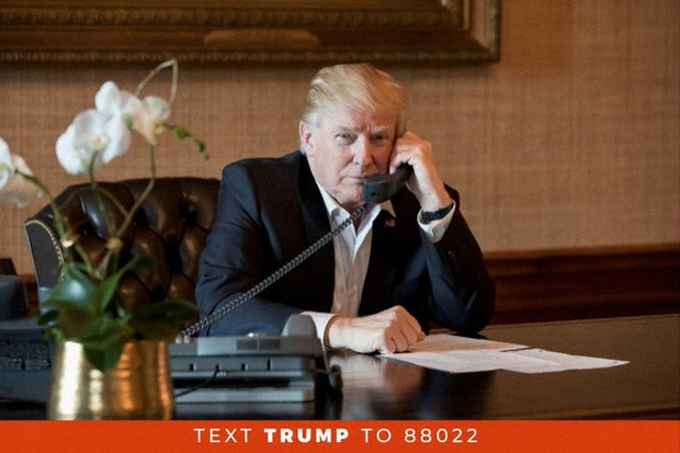 中西部ウィスコンシン州の有権者向けに電話で演説するトランプ大統領=2020年7月17日、同氏のフェイスブックページから