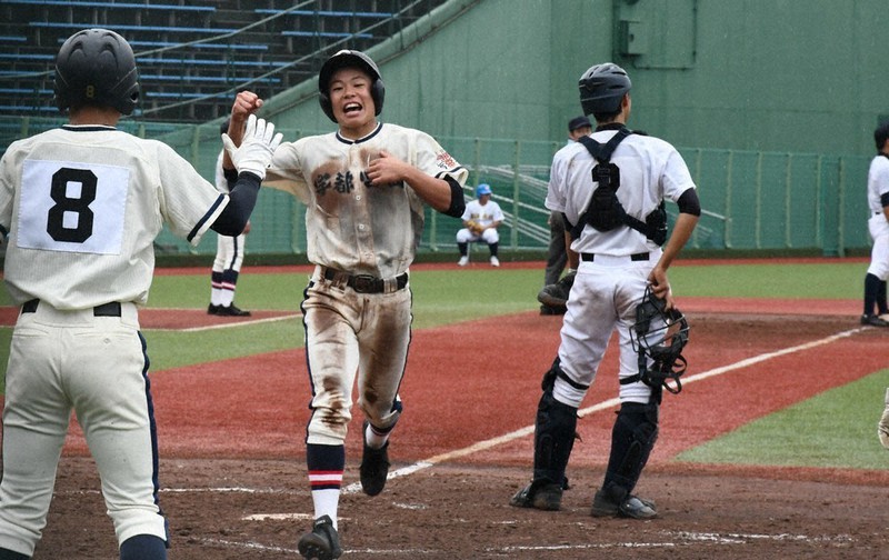 夏の高校野球 独自大会 宇都宮商コールド勝ち 小山西 真岡工も 雨で３試合順延 栃木 毎日新聞