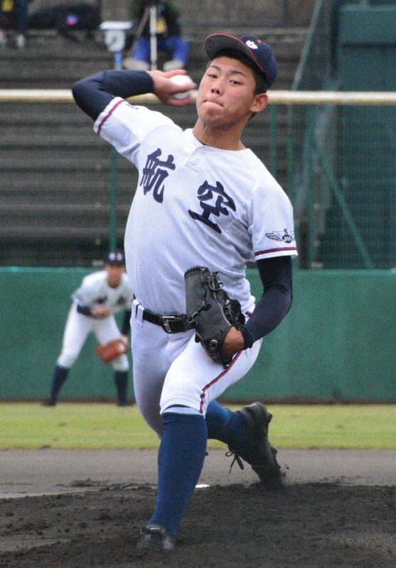 昨秋の北信越大会で全4試合に先発した日本航空石川の田中颯希=金沢市の石川県立野球場で2019年10月21日、石川裕士撮影