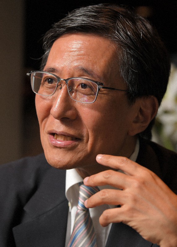 松井孝治氏=滝川大貴撮影