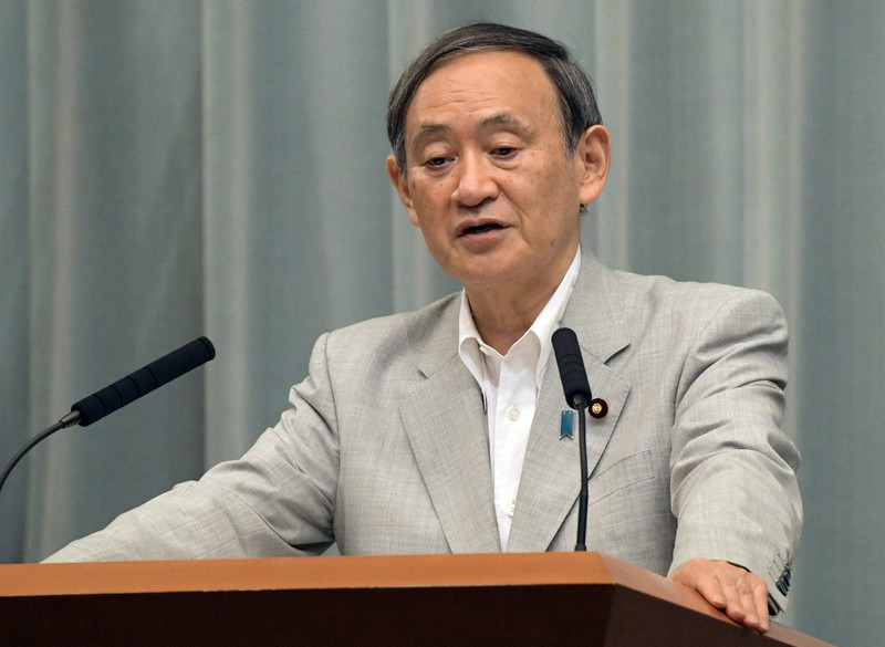 記者会見する菅義偉官房長官=首相官邸で2020年7月29日、竹内幹撮影