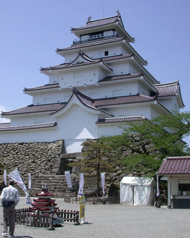はるかなる興城 陸軍看護婦生徒の手記　興城みどり会 編著興城陸看生の会 従軍看護婦・陸軍看護婦生徒の手記 はるかなる興城 みどり会 昭和50年