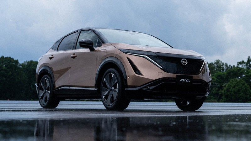 日産がリーフに続くEVとして2021年に発売するアリア=同社提供