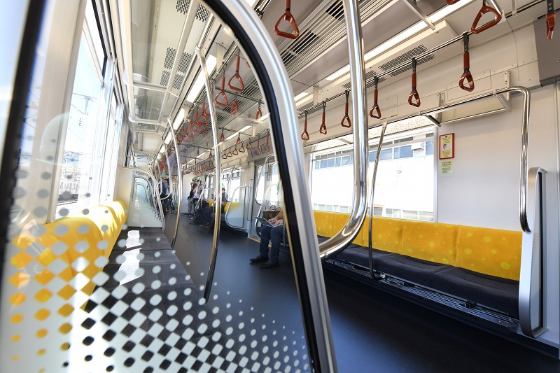 有楽町線 副都心線 新型全車両に防犯カメラ 東京メトロ公開 写真特集4 6 毎日新聞