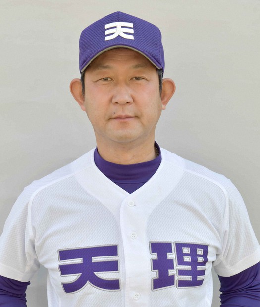 惜敗の天理・中村監督「研究されていた。脱帽するしかない