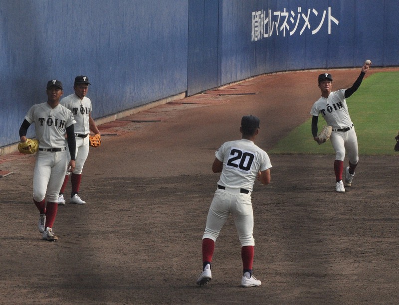甲子園交流試合 ２０２０センバツ３２校 履正社 大阪桐蔭 背番号１９ ２０ チームメートが投票 秋からの中心選手 大阪 毎日新聞
