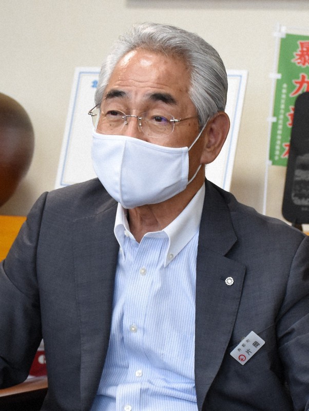片岡春雄町長=高橋由衣撮影
