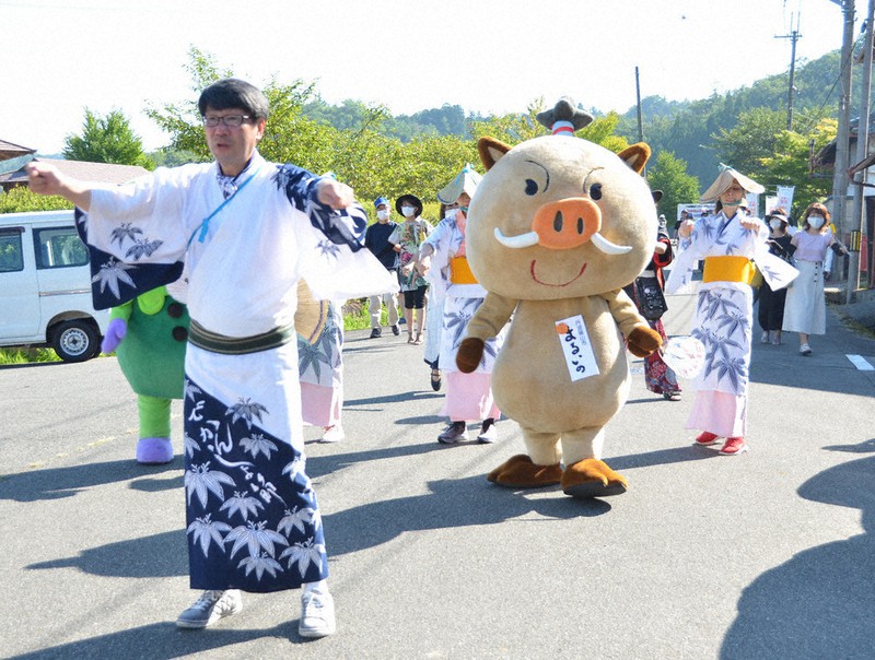 デカンショ ネットでライブ配信 13時間耐久踊り や花火も 兵庫 毎日新聞 デカンショ ネットでライブ配信 13時間耐久踊り や花火も 兵庫 毎日新聞