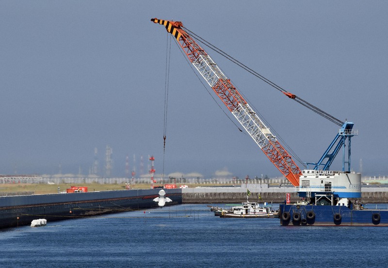 関空の浸水対策工事公開 18年の台風で被害 4万個の消波ブロック設置へ 毎日新聞