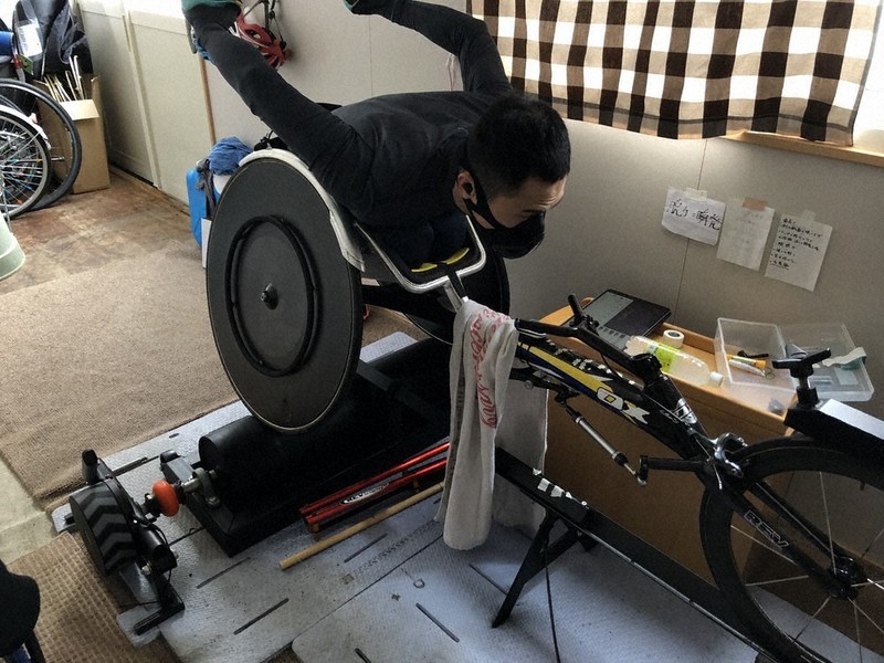 地元の北海道美幌町でトレーニングに励む久保=本人提供