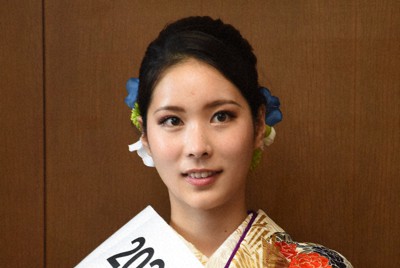 コロナに負けない 北海道 紋別市職員 石川夢菜さん 北海道 毎日新聞