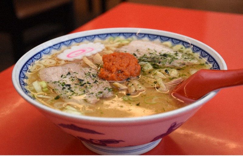 麺食い 列島味便り 辛みそラーメン 山形県南陽市 口中に広がる辛みとうまみ 毎日新聞