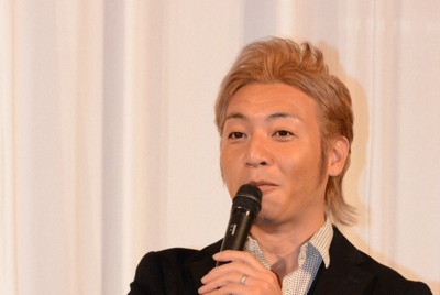 つるの剛士さん＝山本康介撮影