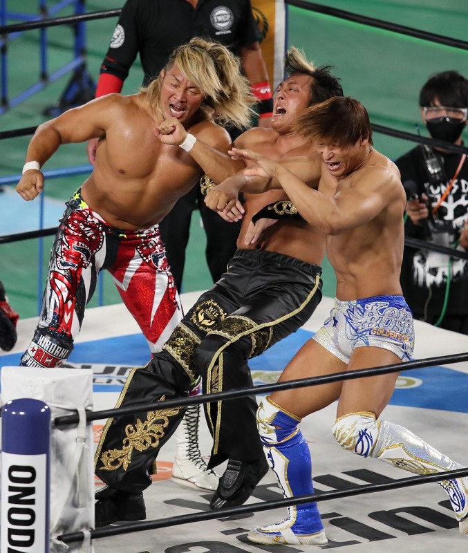 新日本プロレス 神宮球場 プロレス 新日本が神宮大会 ムタとニタの電流地雷爆破戦以来、21