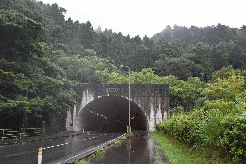 人の死体を掘り返して食べる 疱瘡婆 疫病の恐怖 時代を超えて 写真特集1 4 毎日新聞