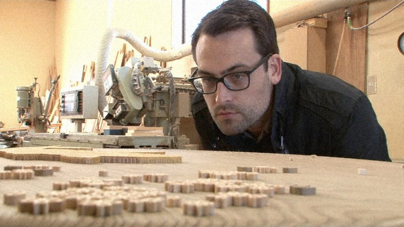 「組子」を学ぶために来日した米国人男性の3年前の映像