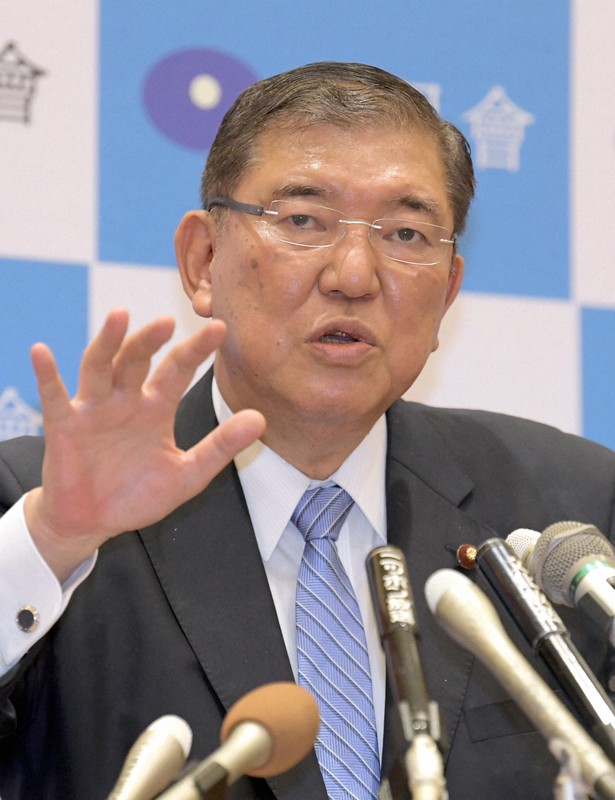 記者会見で自民党総裁選への出馬表明をする石破茂元幹事長=衆院第1議員会館で2020年9月1日午後5時45分、竹内幹撮影