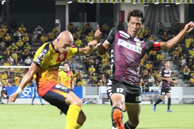 リバプール南野 プレミア初ゴール クリスタルパレス戦 Fwで先発出場 毎日新聞