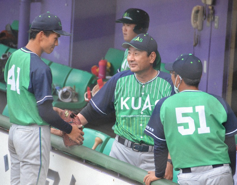 京都先端科学大野球部・中島輝士監督 経験と人間性、見込まれ 社会人、五輪、プロ、海外…大学の指導者 毎日新聞 京都先端科学大野球部・中島輝士監督 経験と人間性、見込まれ 社会人、五輪、プロ、海外…大学の指導者 毎日新聞
